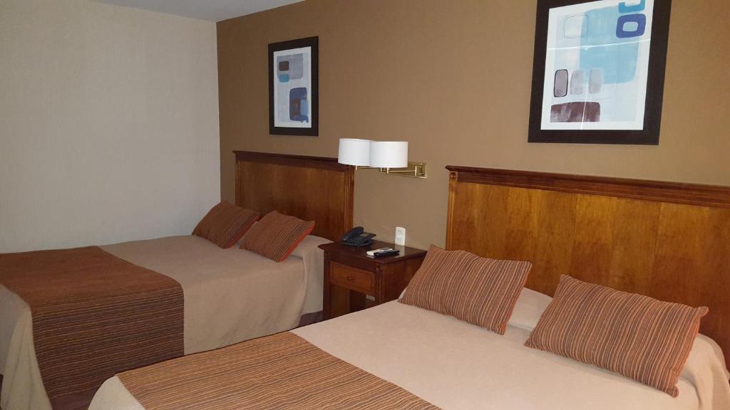 Howard Johnson By Wyndham San Pedro Ngoại thất bức ảnh